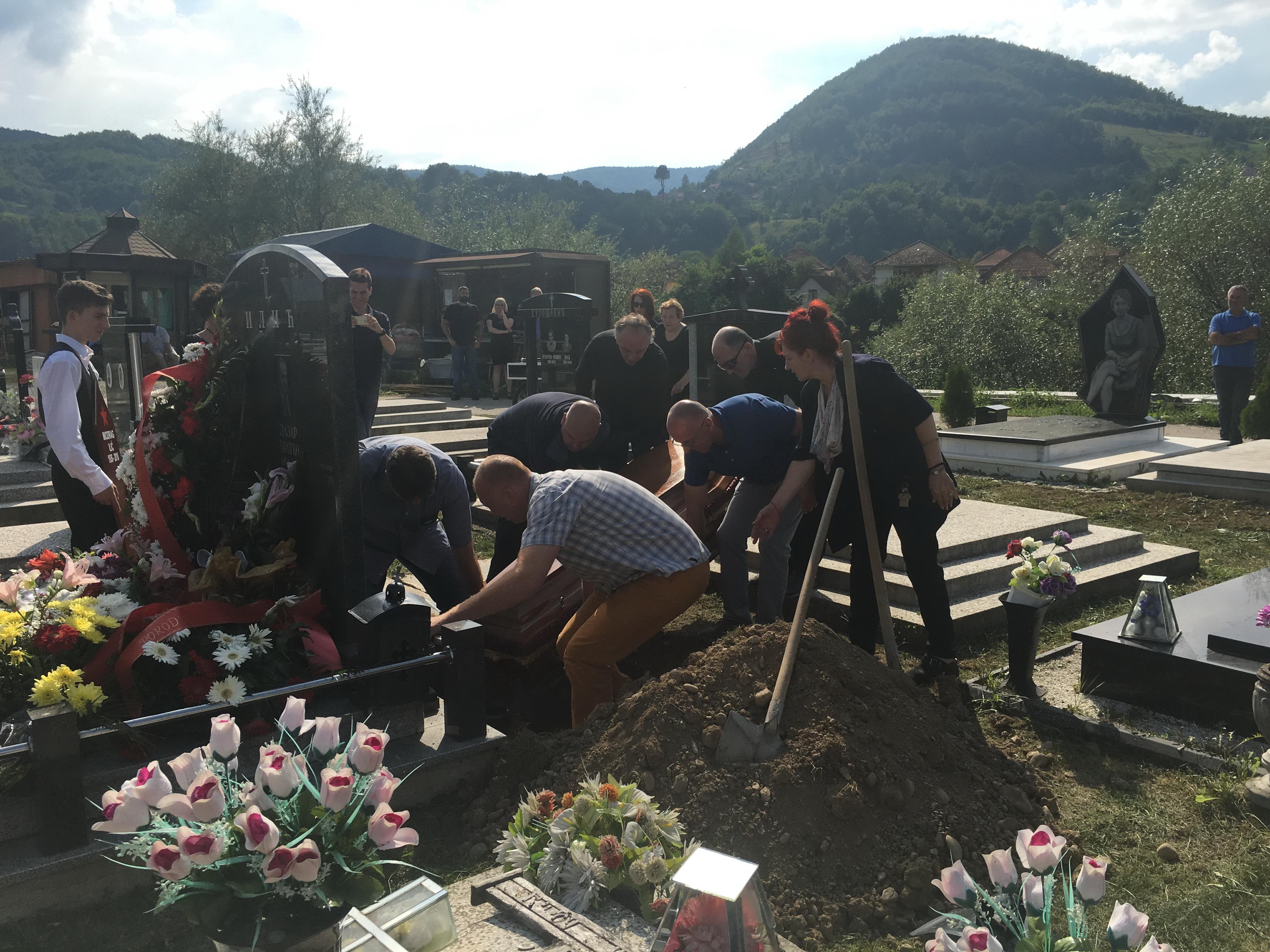U Bijelom Polju sahranjen Miodrag Ilić