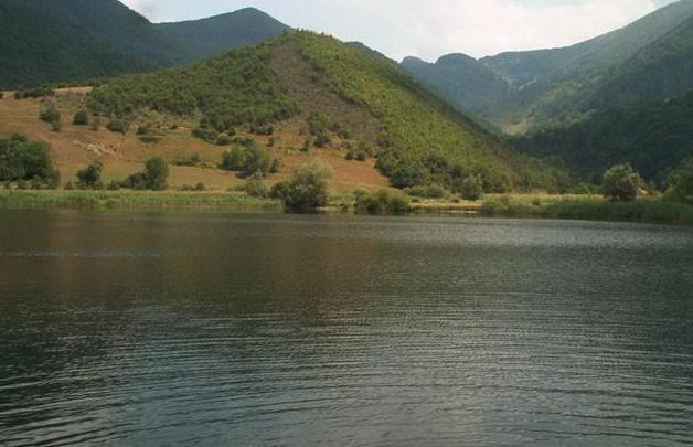 Srbijanac se utapao u jezeru Đol kod Šipova, spasio ga Rifat iz Jajca