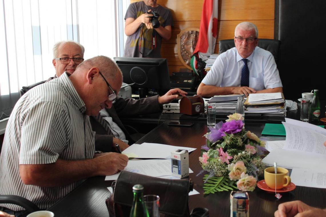 Potpisan ugovor za rekonstrukciju regionalnog puta Kiseljak – Kreševo