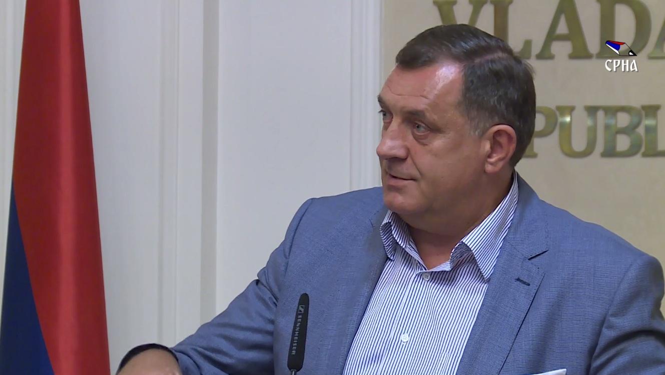 Dodik: Srpski narod je greškom stavljen u BiH - Avaz