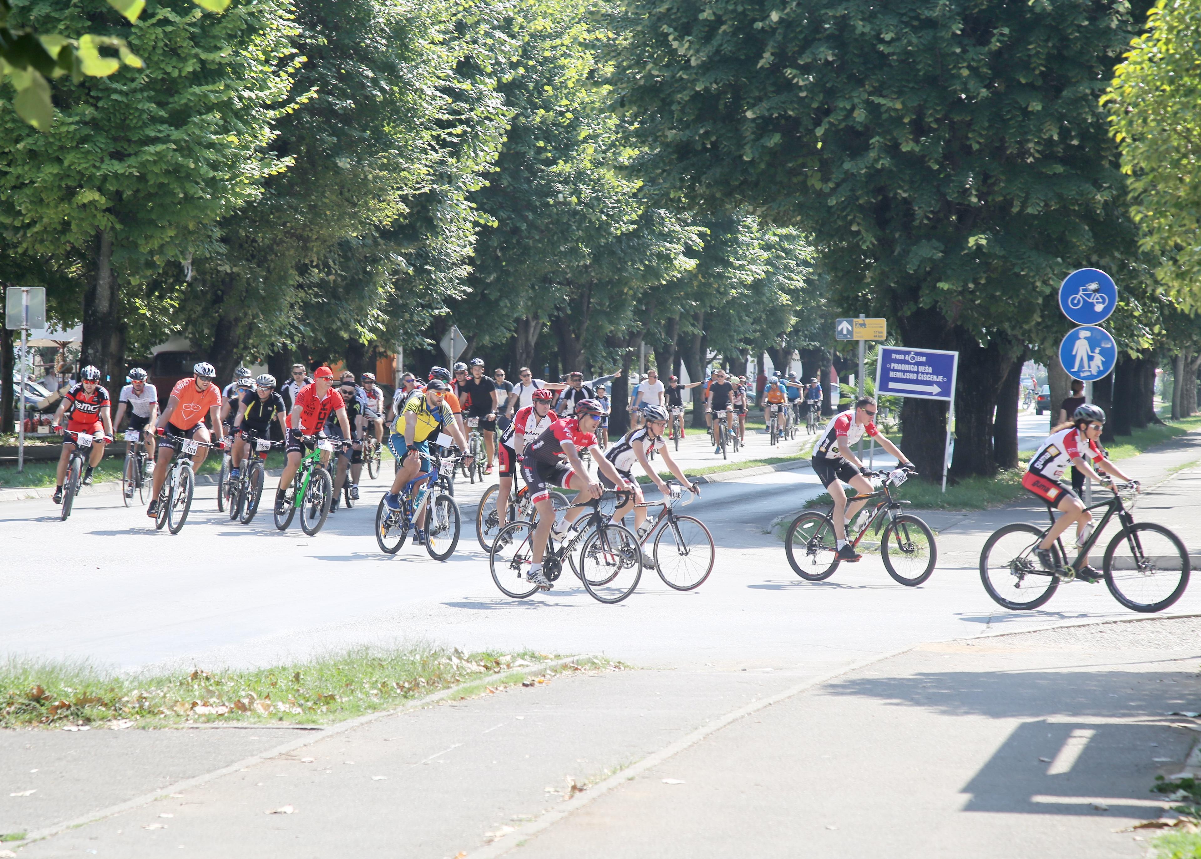 Biciklisti prošli stazu dugu 90 kilometara - Avaz