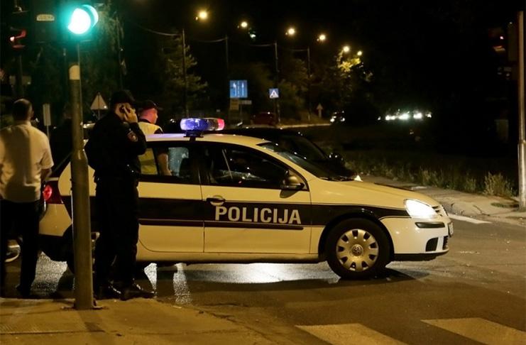 Policija pretresla Mercedes - Avaz