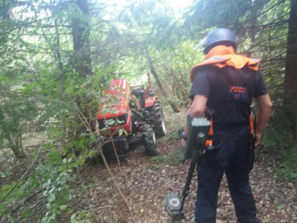 Ušli u minsko polje traktorom: Dvojica povrijeđena u Hadžićima