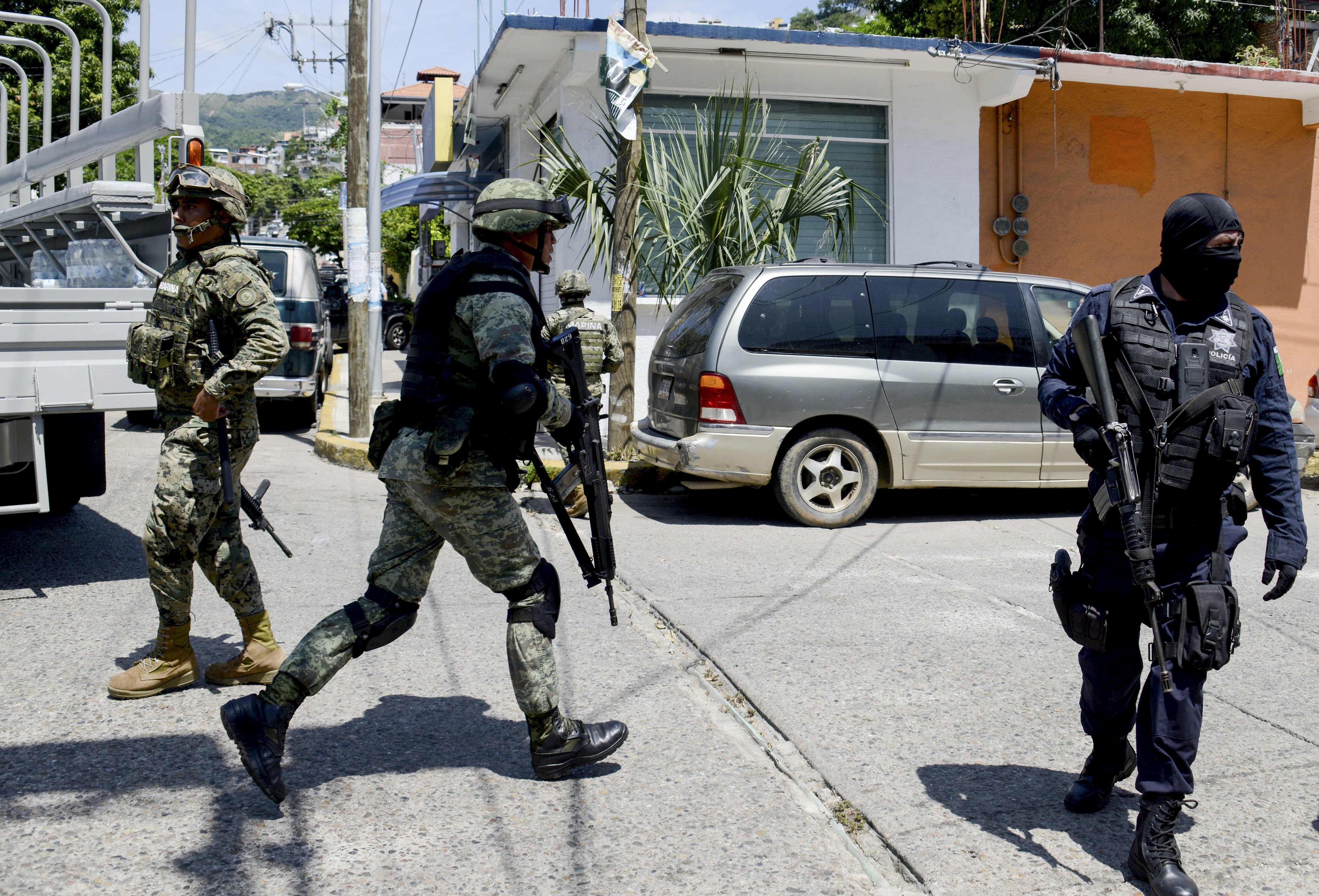 Svi policajci u meksičkom odmaralištu Akapulko razoružani i pod istragom