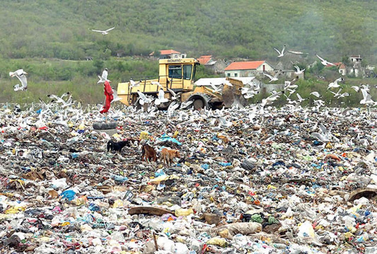 Manipulacije odlaganjem komunalnog otpada: Strpljenje mještana na izmaku