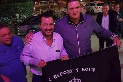 Zamjenik italijanskog premijera Salvini slikao se s četničkom zastavom