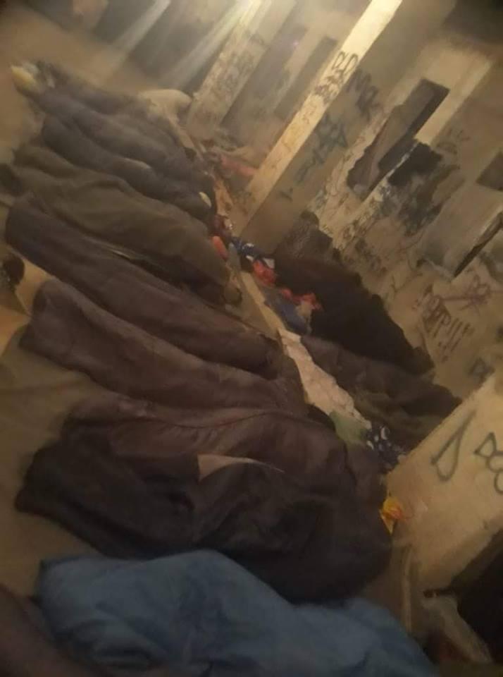 Migranti borave u neuvjetnim prostorima u Bihaću i Velikoj Kladuši - Avaz