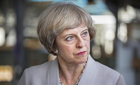 Glasanje o nepovjerenju premijerki: Danas ''pada'' Tereza Mej?