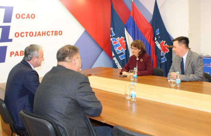 Borenović i Ivanić primili u oproštajnu posjetu ambasadoricu Kormak