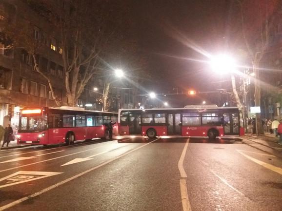 Beograd: Autobusi na početku Bulevara oslobođenja - Avaz