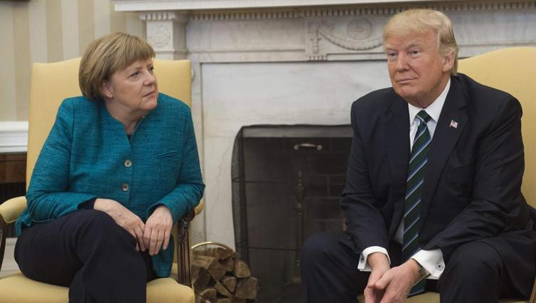 Isplivali detalji Trampovog napada na Merkel iza kulisa NATO samita