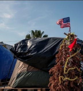 Uvjeti za migrante na granici SAD katastrofalni - Avaz