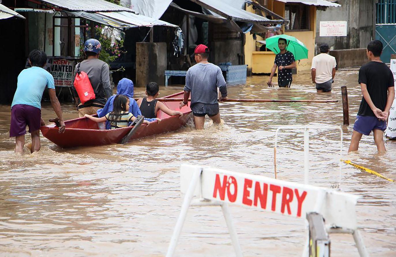 U olujnom nevremenu na Filipinima 68 mrtvih