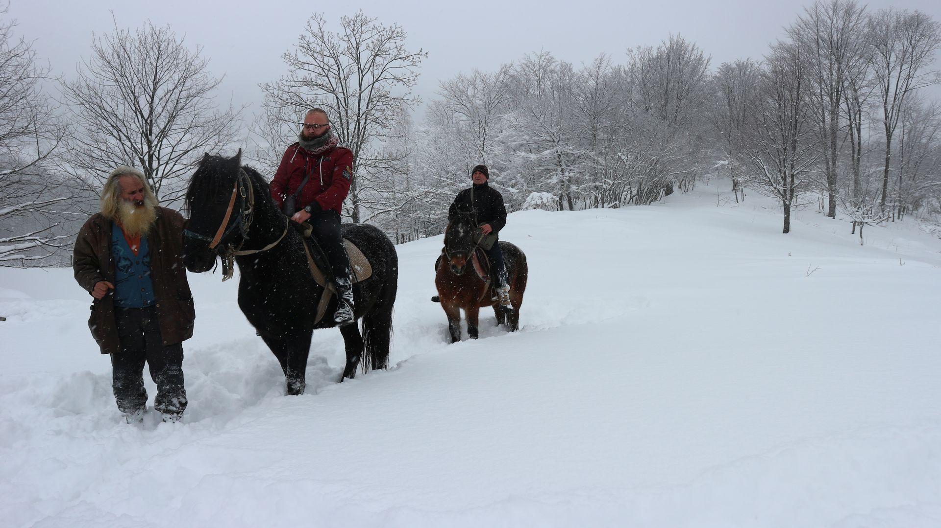 Ni Eminovi konji Putko i Igman nisu mogli kroz duboki snijeg