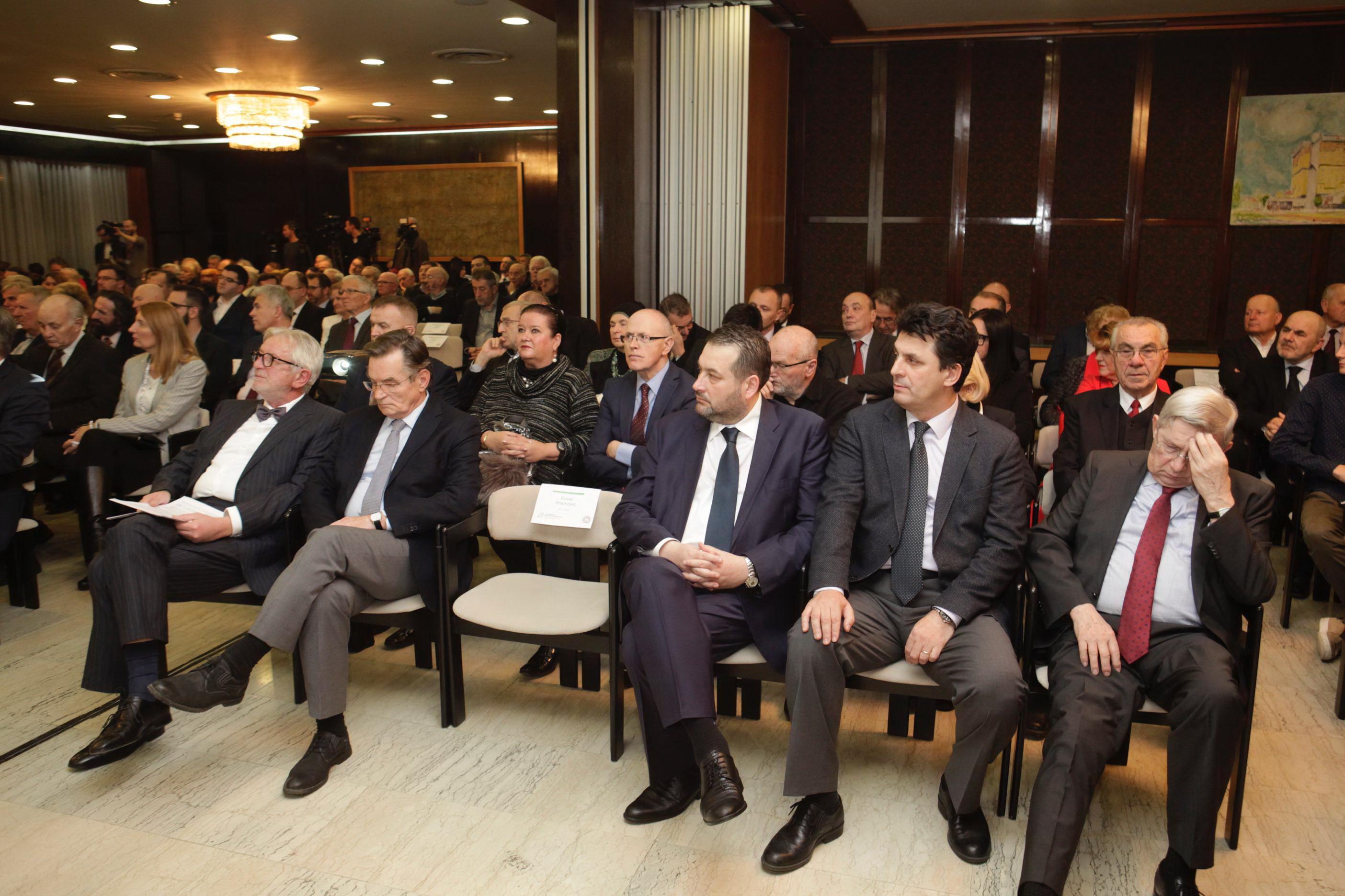 Vijeće kongresa bošnjačkih intelektualaca VKBI - Avaz