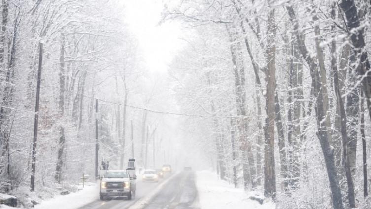 Snježna oluja u Americi, poginulo najmanje pet osoba