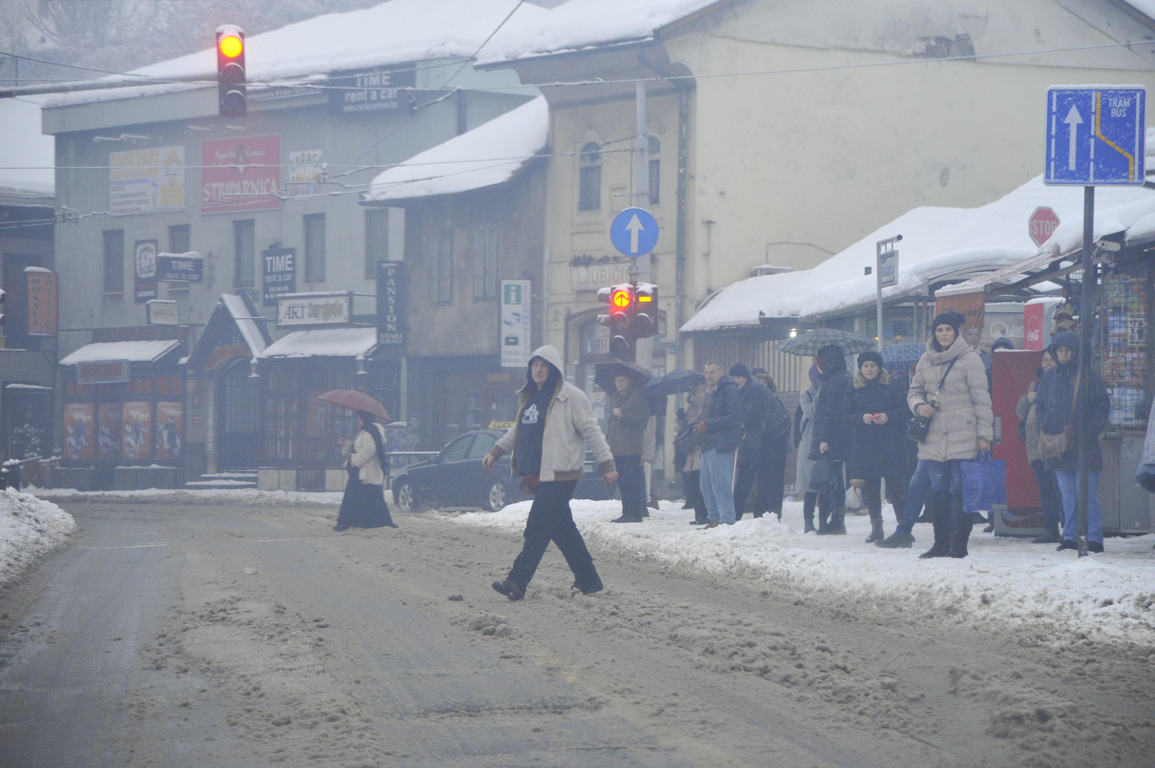 Zrak je i jučer u gradu bio vrlo zagađen - Avaz