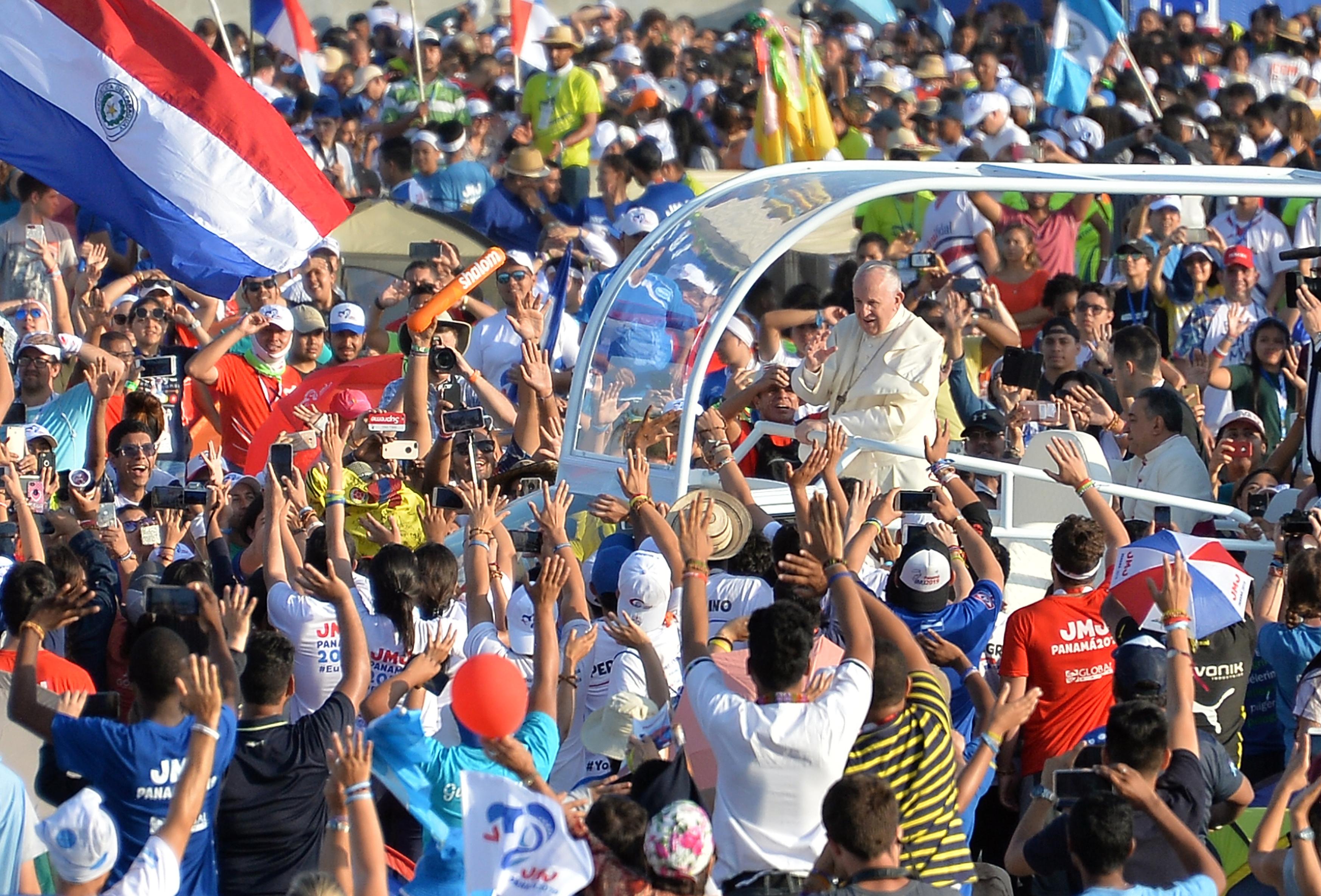 Papa Franjo u Panami - Avaz