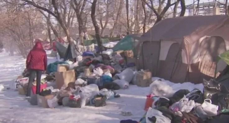 Beskućnici na minus 25 stepeni Celzijusa bez skloništa - Avaz