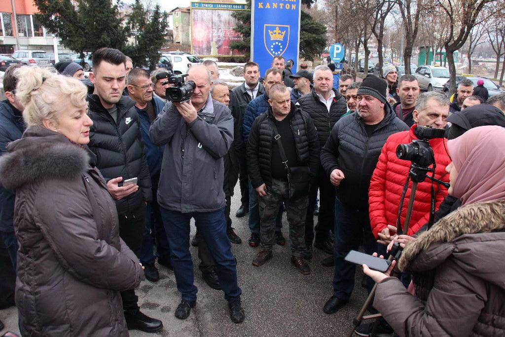 Nakon protesta taksista: Direktorica inspekcije poručila da neće dati ostavku
