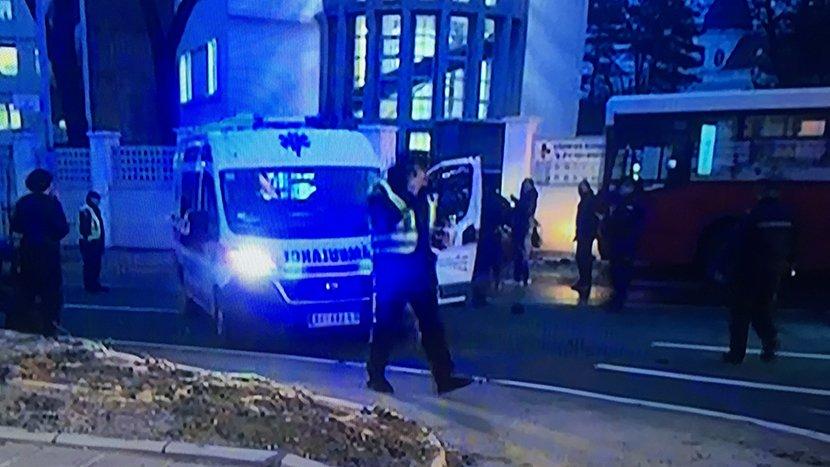 Beograd: Teška nesreća u kojoj je autobus voditeljici Pinka otkinuo ruku - Avaz