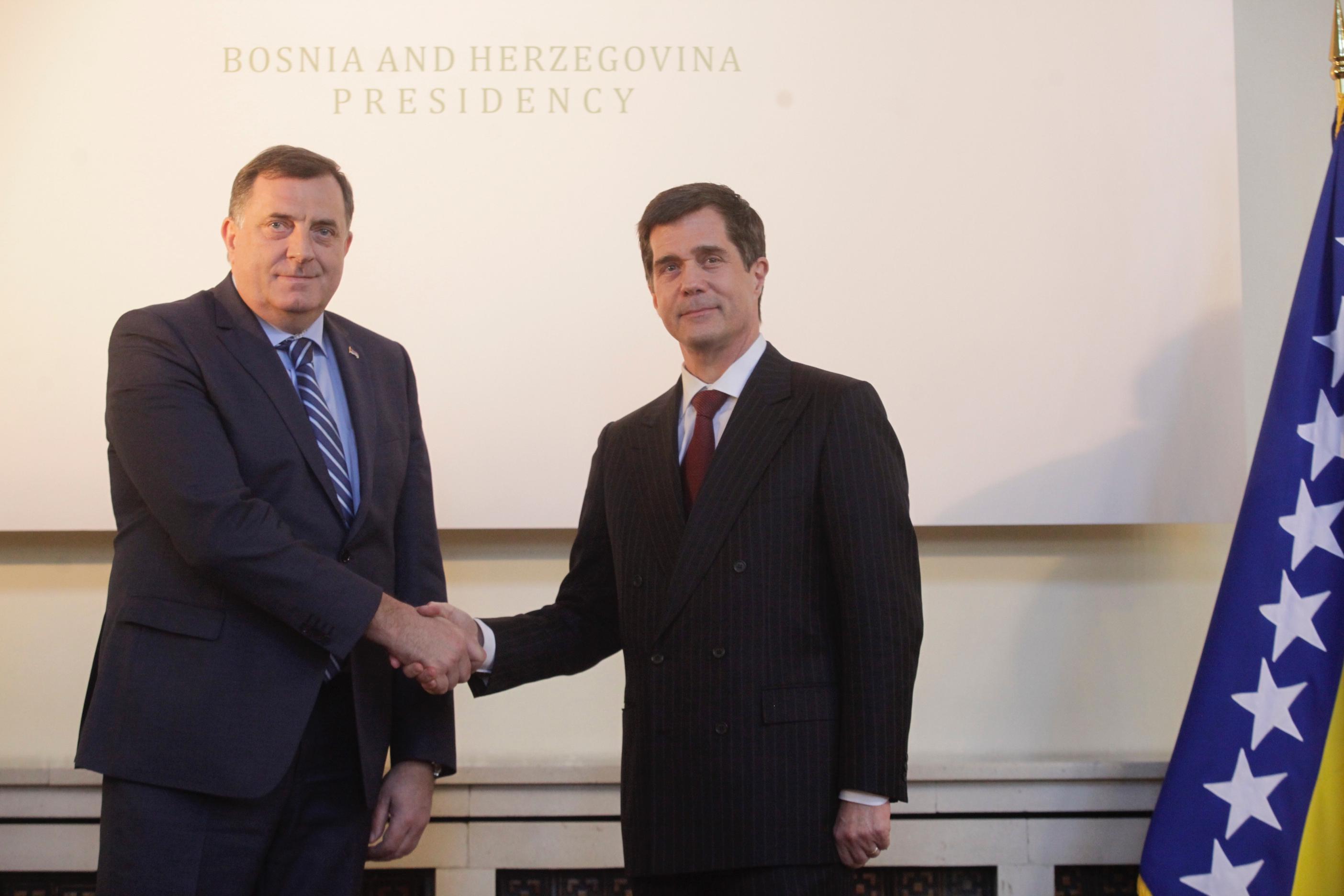 Dodik primio američkog ambasadora Nelsona i zahvalio na ulozi SAD u zaustavljanju rata i stabilizaciji mira