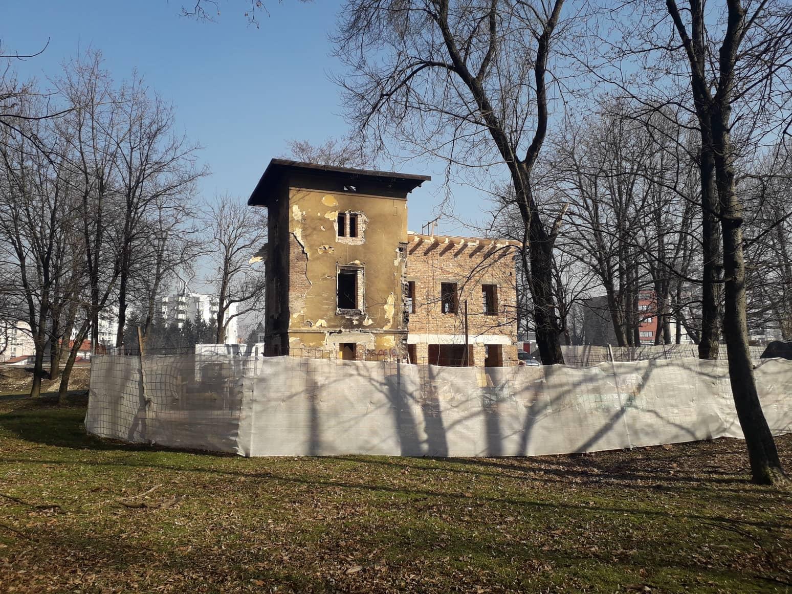 Renoviranje ruševnog objekta u parku košta 650.000 KM - Avaz