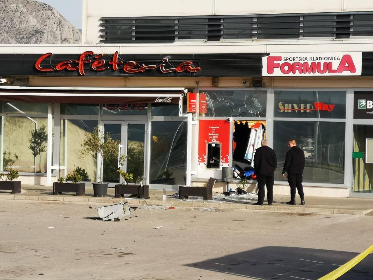 Eksplodirao bankomat ''UniCredit banke'' u Mostaru