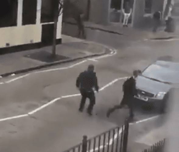 Tokom džuma-namaza u Londonu dvojica napadača čekićem povrijedila vjernika