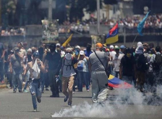 Haotično na ulicama Venecuele - Avaz