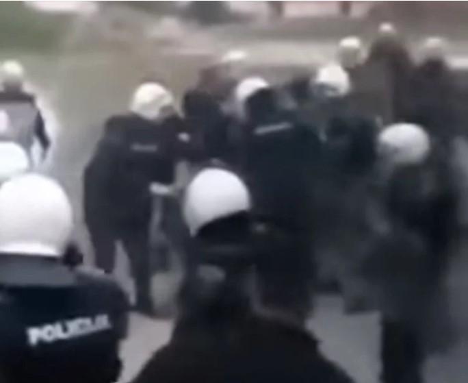 Brutalni obračun policije i navijača Budućnosti nakon utakmice u Nikšiću