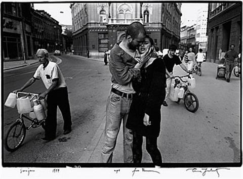 Fotografiju "Poljubac" uslikala  Ani Lajbovic - Avaz
