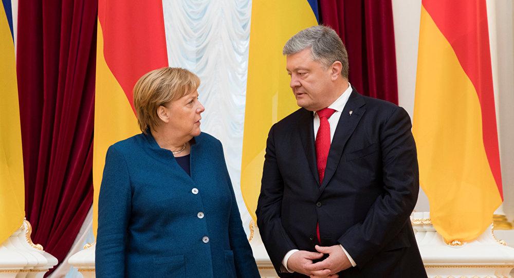 Merkel: Veoma bliski odnosi sa Porošenkom