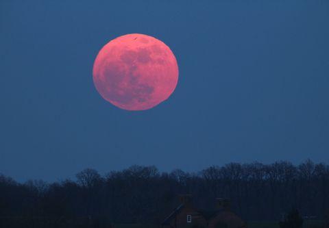 Danas nas čeka fenomen: Mjesec će biti pink boje