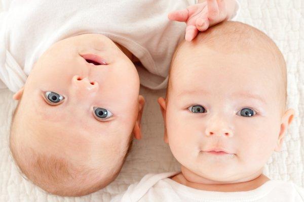 Maleni Andrea rodio se čak dva mjeseca nakon još sitnijeg brata blizanca