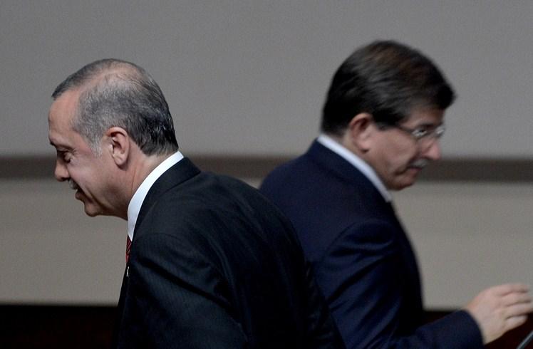 Na pomolu raskol velikih razmjera u AKP-u: Davutolu snažno kritizirao Erdoana