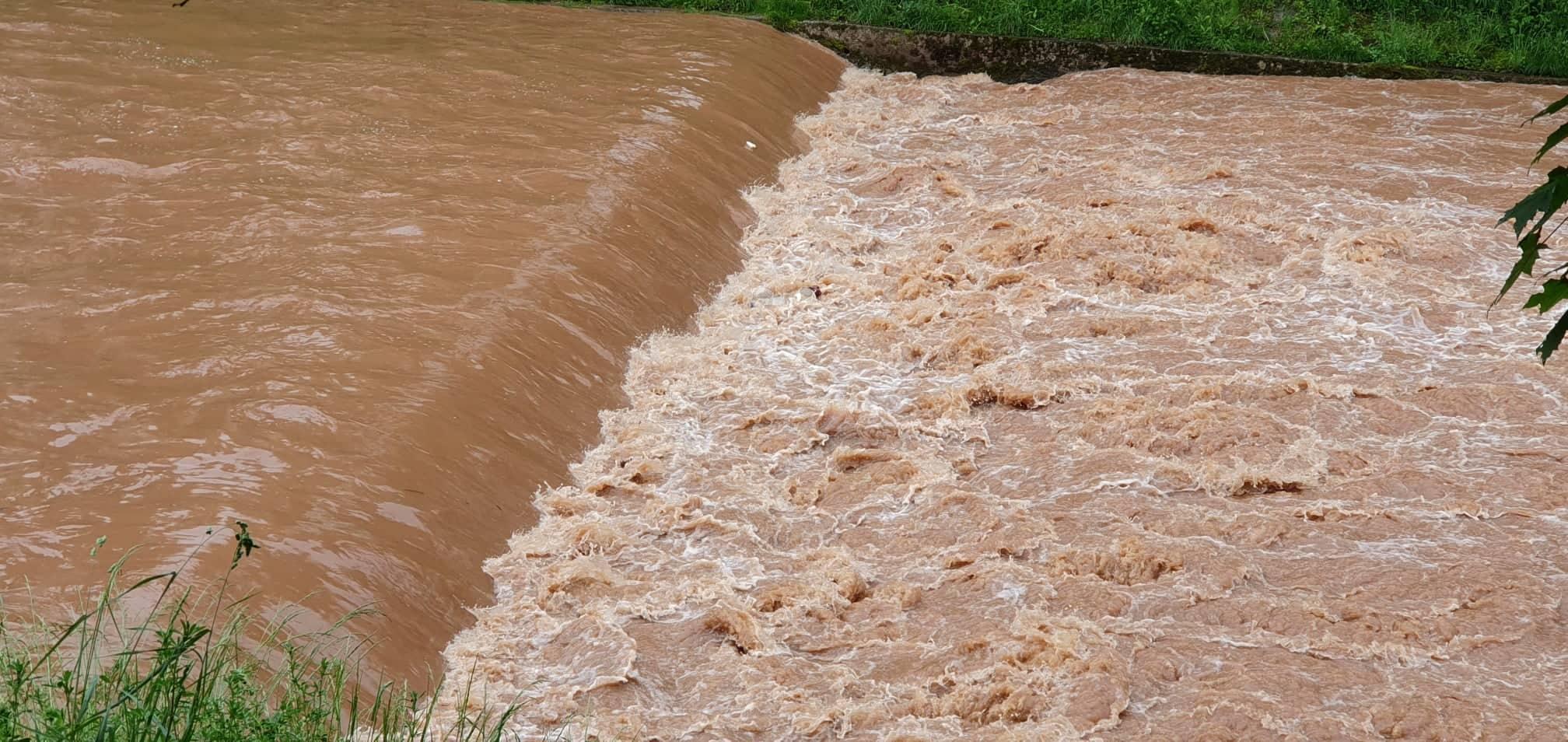 Kiša u Sarajevu neprestano pada, ali još nema opasnosti od izlijevanja rijeka