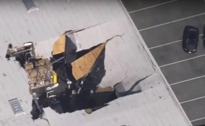 Borbeni avion F-16 zabio se u skladište u Kaliforniji