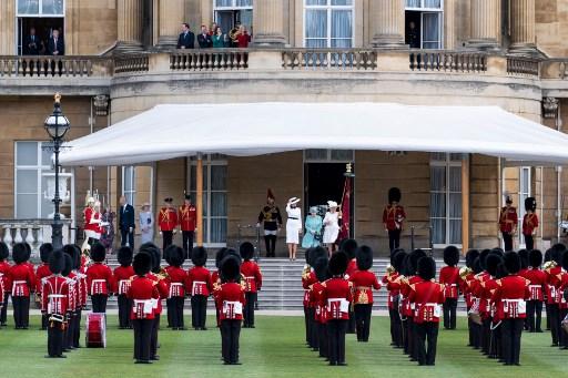 Kraljica dočekala Trampa: Američka himna u Bakingemskoj palači