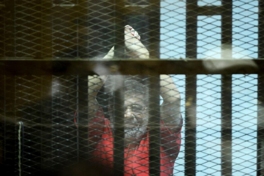 Bivši predsjednik Egipta Mohamed Morsi umro u sudnici