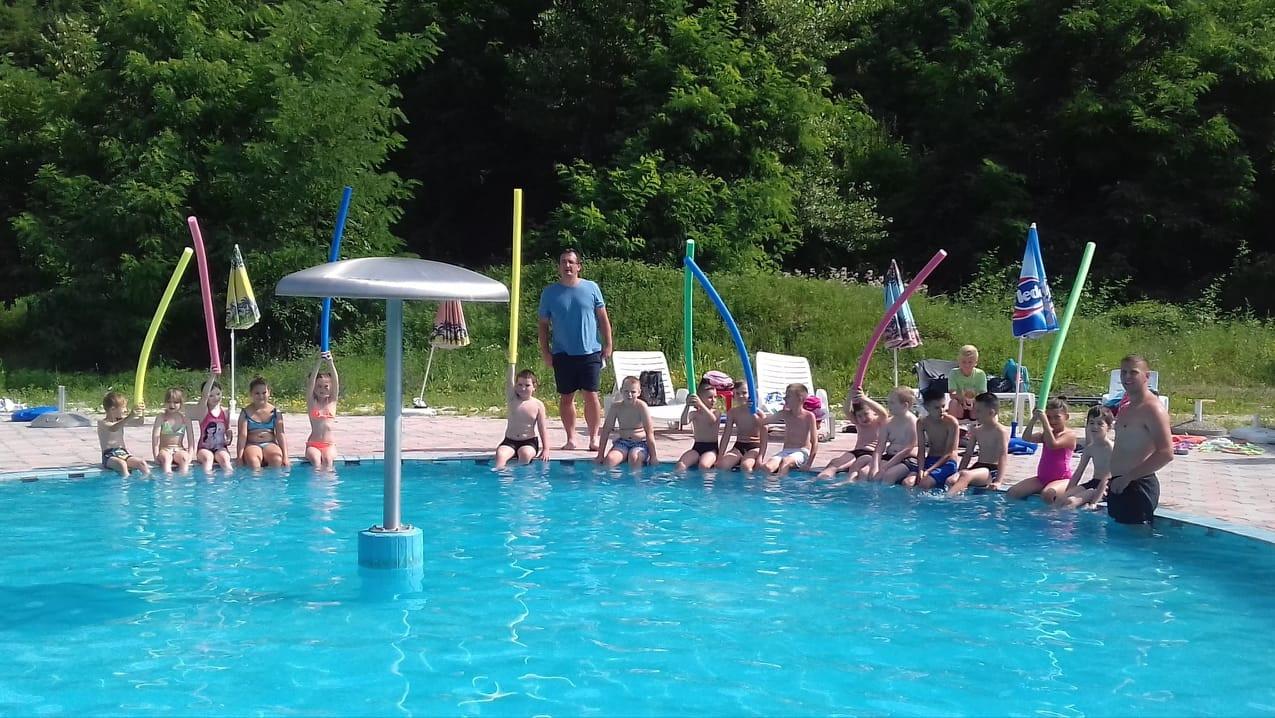 Školu plivanja pohađa 53 djece
