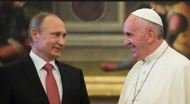 Vladimir Putin i papa Franjo - Avaz