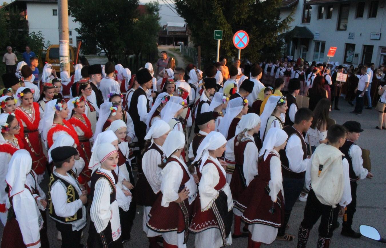 Organizirane smotre folklora i sevdaha u Gračanici: Velik odziv umjetničkih društava i posjetilaca