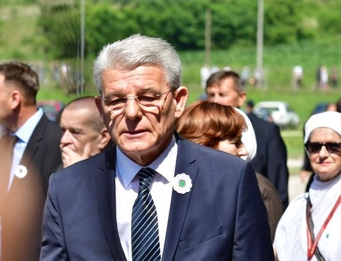 Džaferović: Apeliram na naše komšije, otkrijte nam mjesta masovnih grobnica, olakšajte žrtvama, smirite svoju savjest
