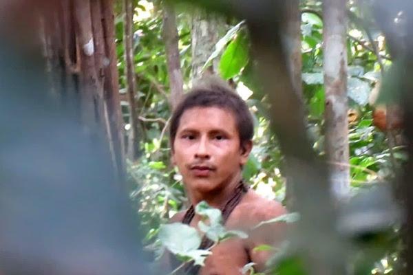 Pripadnik plemena Ava Amazon - Avaz