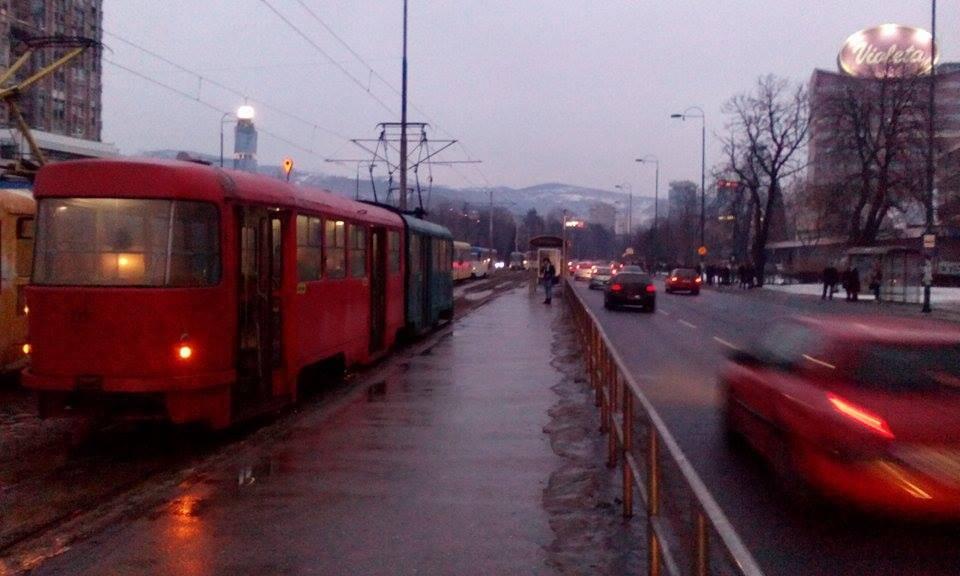 Ko ne mora, nek' se ne vozika: U nedjelju navečer sanacija tramvajskog prelaza kod Energoinvesta