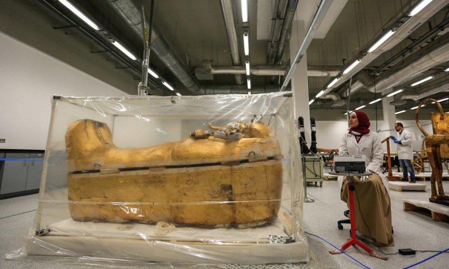 Pogledajte kako izgleda Tutankamonov sarkofag