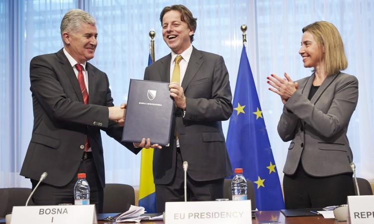 HDZ: Podrška nastavku saradnje sa EU i međunarodnom zajednicom