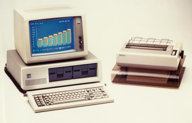 12. avgusta 1981. godine IBM predstavio Model 5150, prvi personalni računar u historiji računrske tehnike. - Avaz