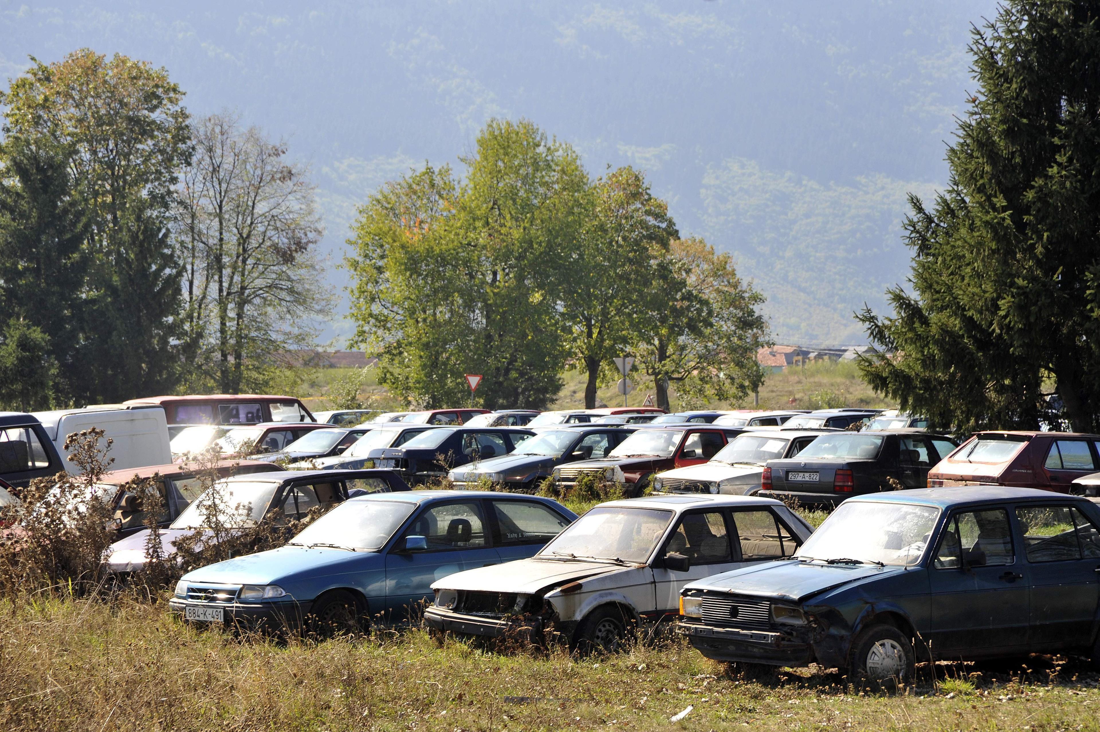 Samo u Sarajevu propada više od 500 auta - Avaz